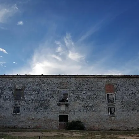 Stancija Cervar *